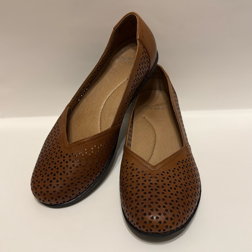 Dansko Neely Ballet Flats Shoes Brown Leather Cut Out Womens Size EU37/US6.5-7